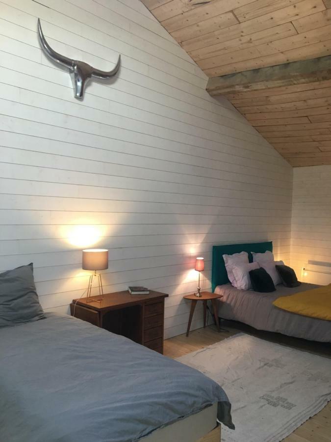 Le 25Bis Bed & Breakfast Saint-Martory ภายนอก รูปภาพ